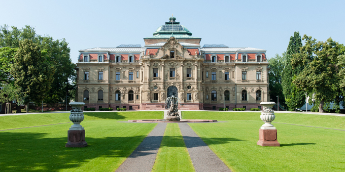 Schadensersatz für die Gemeinde Bönen, aber keine Sittenwidrigkeit des Darlehens: Das hat der BGH (im Bild das Hauptgebäude) heute entschieden.