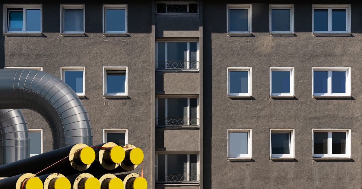 Viele Kommunen wollen das Fernwärmenetz ausbauen (Bild: Gerd - stock.adobe.com).